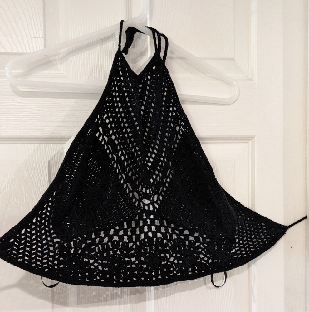 NWOT Black Crochet Halter Top - Size Medium